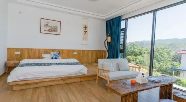 Семейный люкс Xingyi Youranju Inn