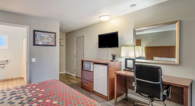 Двухместный номер Standard Econo Lodge Inn & Suites Yreka
