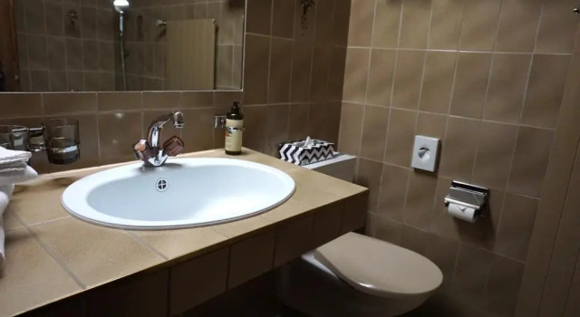 Семейный номер Standard с балконом BaseCamp Hotel