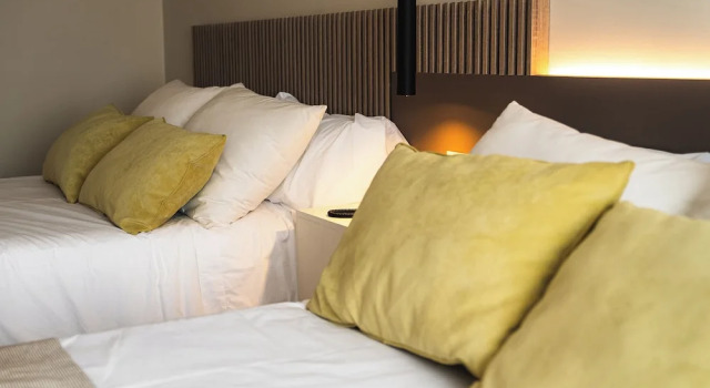 Четырёхместный номер Superior Howard Johnson Hotel, Spa & Convention Center Bahia Blanca