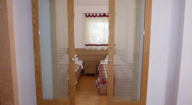 Апартаменты с 2 комнатами с видом на море Springs apartments