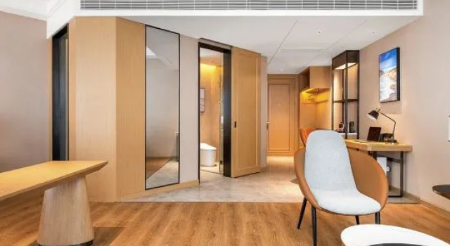 Люкс Business Vienna International Hotel (Yutian Branch)