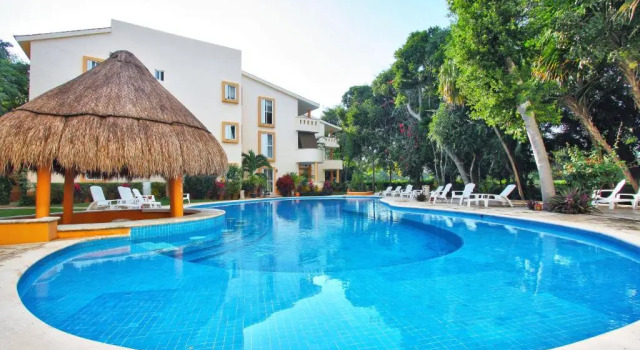 Апартаменты Condo Rana Loca - Only 5 Min Walk to Beach - At, Playacar, Chac Ha Condos