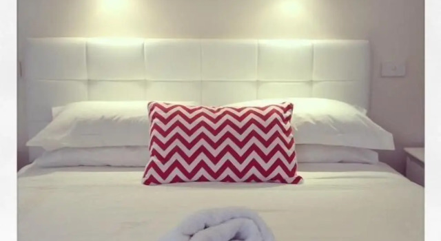 Студия Springtide Studio Apartments