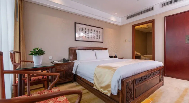 Люкс Deluxe Beijing Broadcasting Tower Hotel