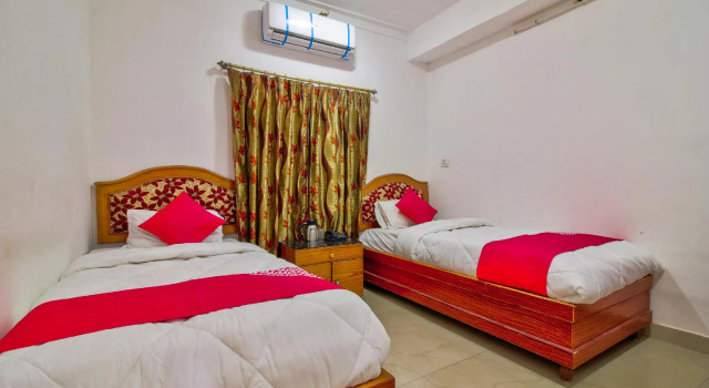 OYO 18588 Hotel Embassy, Rezervovat Hotel Bódhgaja Bihar