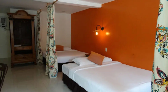 Семейный номер Standard с балконом Momo Beach House