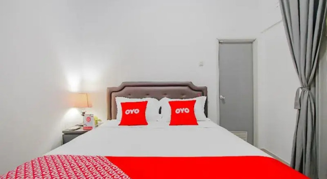 Omah Saras Family by OYO Rooms, Boek Hotel Hotels in Malang met parkeren, in de buurt van Pulosari Food Court, Parkeren