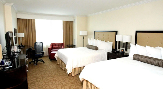 Четырёхместный номер Standard Hilton Richmond Hotel & Spa Short Pump