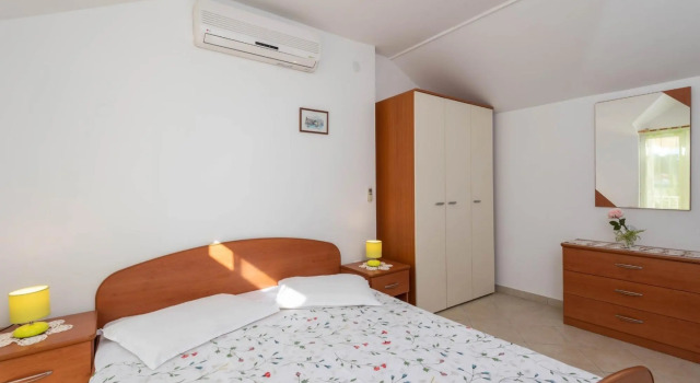 Ora  - Apartments with Pool - A4(2+1)