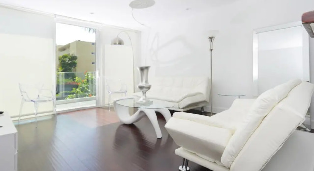 Miami World Rental - Euclid House