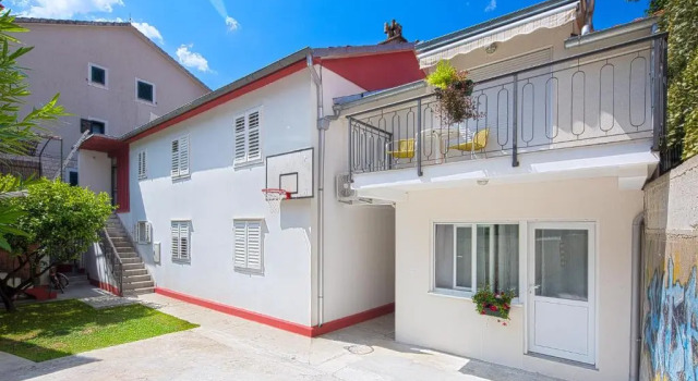 Apartment Kotor Bay, Book Lejlighed Hoteller i Kotor Riviera med parkering, Parkering