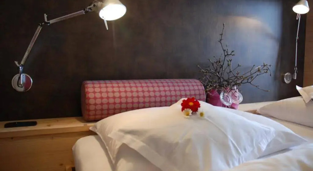 Hotel & Gasthof zum Hirschen, Забронировать Отель Отели Сан-Дженезио-Атезино с парковкой, Парковка