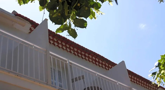 1er Consul, Varaa Hotelli  