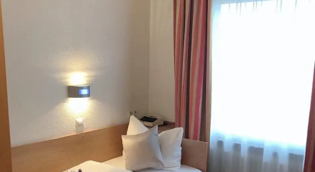 Номер Economy Hotel Austria Stuttgart-City