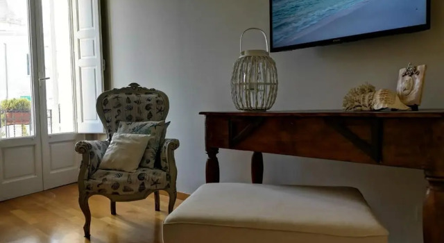 Palazzo Venezia - Luxury holiday rooms, Buchen Sie Hotel Monopoli Metropolitanstadt Bari