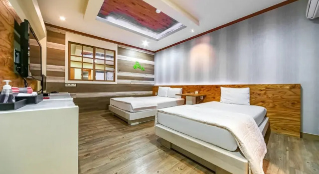 Daegu Dongcheon-Dong New Opera, Book Hotel Daegu South Korea