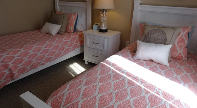 Bay Oaks E-82 2 Bedrooms 2 Bathrooms Apts