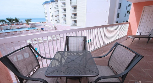 Beach Cottage 2204, Забронировать Дом для отпуска Отели Индиан-Шорс с бассейном, рядом с Town Square Nature Park, Бассейн