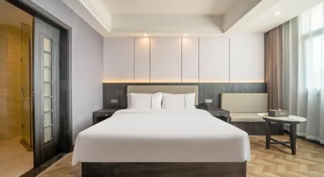 Люкс Premium с видом на закат Huihe Hotel (Shangrao High Speed Railway Station)