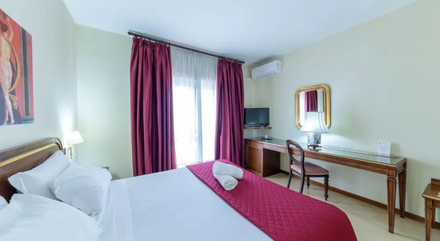 Standard Doppel Zimmer mit Meerblick Hotel Sakura