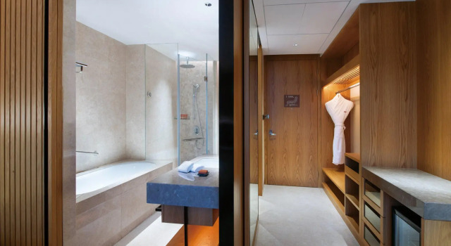 Двухместный номер Standard Crowne Plaza Huzhou by IHG