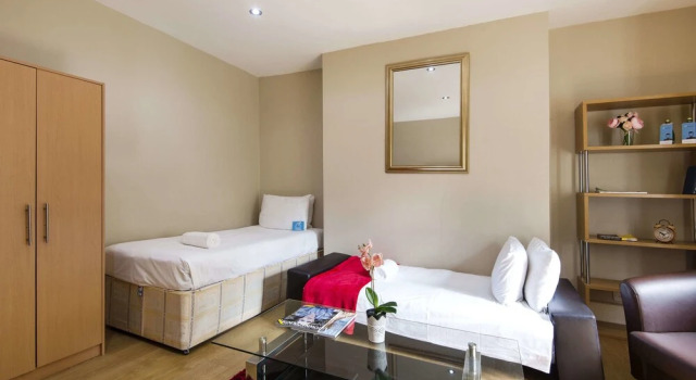 Bright Mornington Avenue Apartment I - KDW01