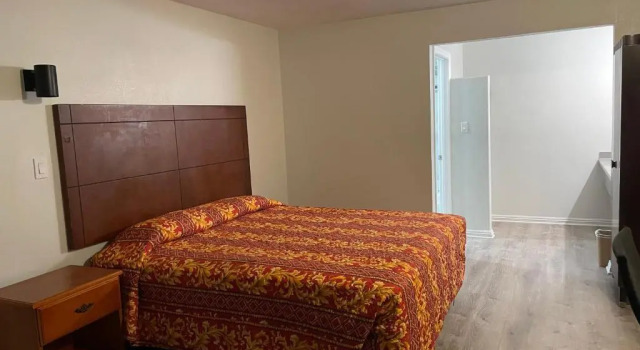 Номер Standard Travelodge by Wyndham Fairplex Pomona