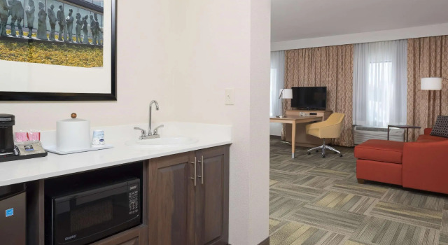 Двухместная студия Hampton Inn Kalamazoo