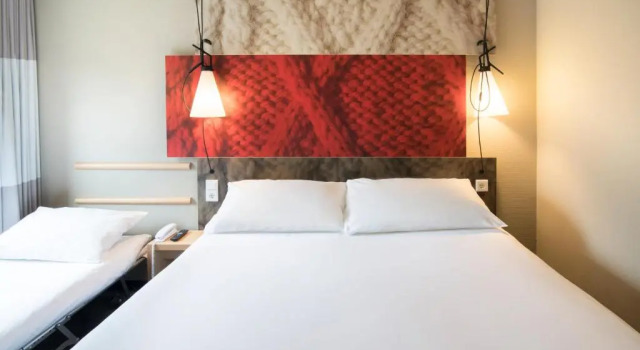 Трёхместный номер Standard ibis Saint-Omer Centre