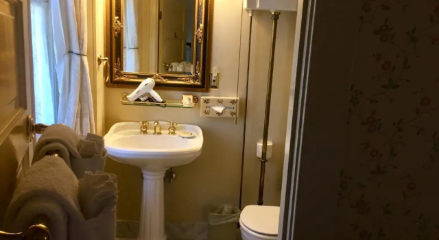 Полулюкс Hotel La Rose