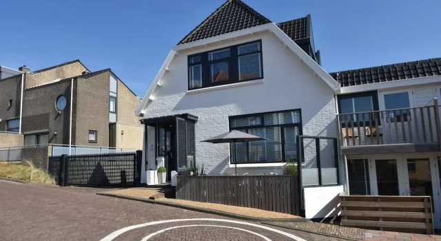 Апартаменты Cozy Apartment in Bergen aan Zee near Beach