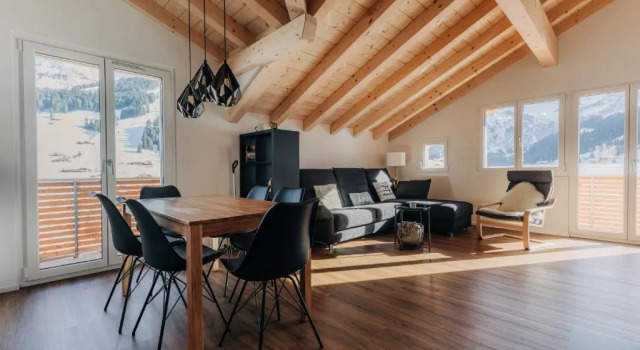 Chuenislodge2 Neu, 2 Balkone, Designerofen, mit top Aussicht!