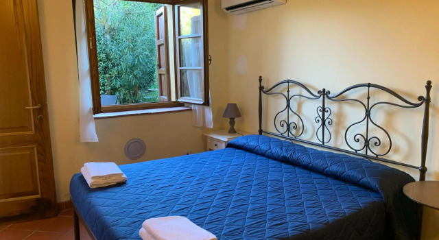 3 bedrooms appartement with shared pool enclosed garden and wifi at Montecarlo