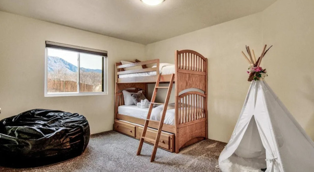 4brfireplace & Mountain Viewsdog-friendly & Hiking Nearby!, Rezerwuj Dom wakacyjny Monument Kolorado