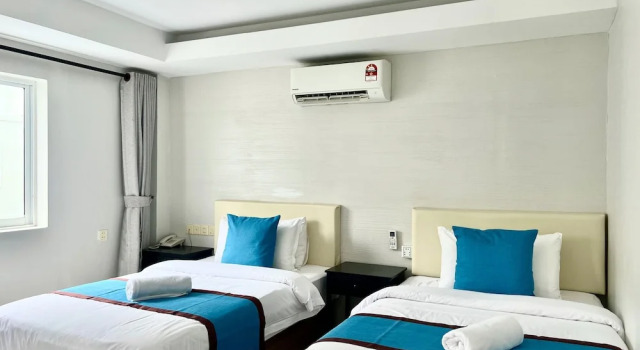 Двухместный номер Standard с балконом и с видом на сад Mary Beach Hotel & Resort