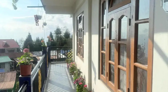 Sherpa Homestay - Darjeeling, Забронировать Отель Дарджилинг East Zone