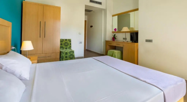 Номер Economy Elena Beach Hotel