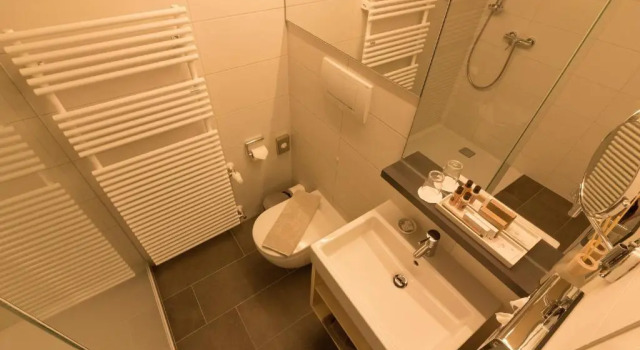 Одноместный номер Standard с балконом Wohlfühlhotel Hubertushof am Arlberg - Ski-In & Ski-Out - Sky Pool