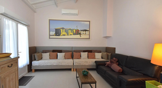 Villa in Callian With Heated Pool and Terrace, Забронировать Вилла Виллы Кальяна, Вилла