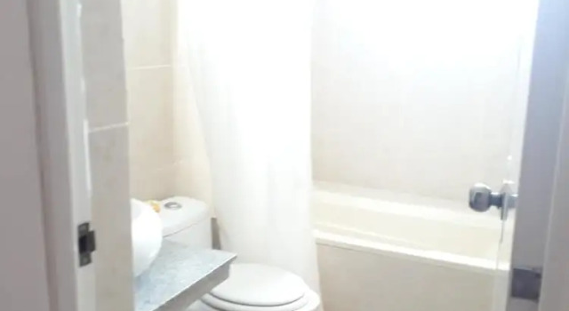 Четырёхместный номер Deluxe с красивым видом из окна Andres Resort