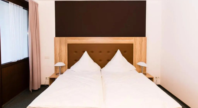 Двухместный номер Comfort Hotel Roeb