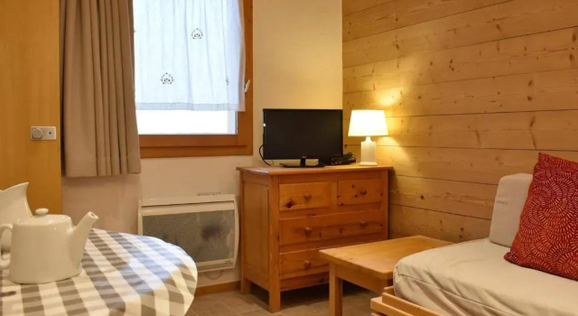 Appartement Méribel, 1 pièce, 2 personnes - FR-1-180-5