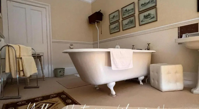 Двухместный номер Deluxe Barton Hall Country House