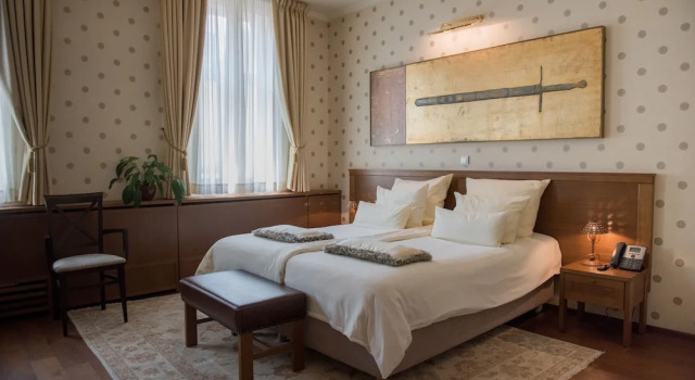 Двухместный номер Premier Hotel Mitra