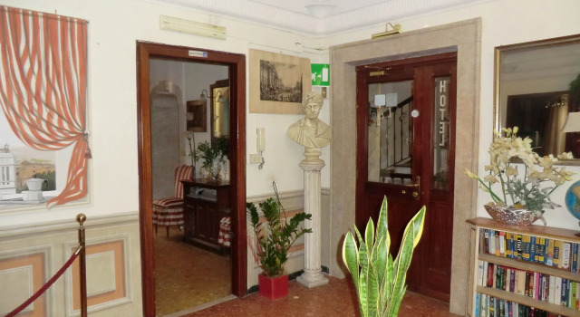 Hotel Sileo, Забронировать Отель Рим Лацио, рядом с Вокзал Термини