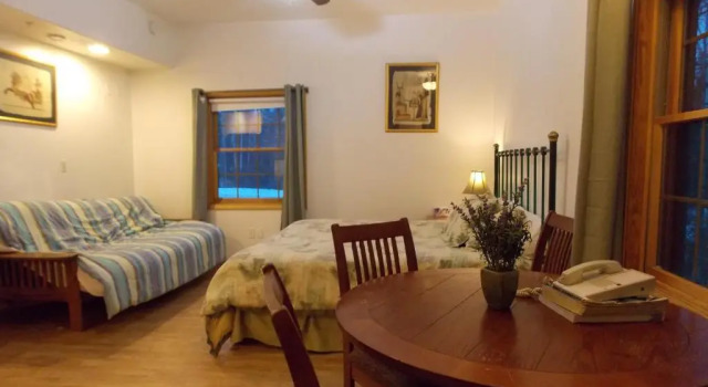 Студия Abbey Archway Inn