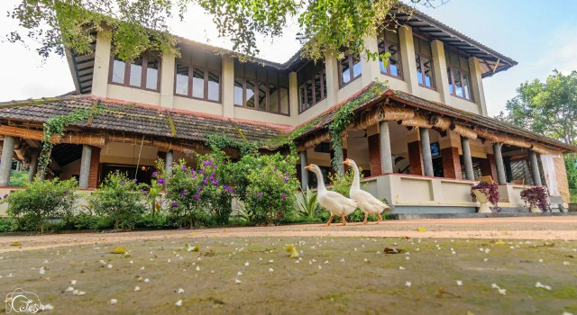Wayanad Village Resort, Забронировать Курортный отель Велламундра штат Керала