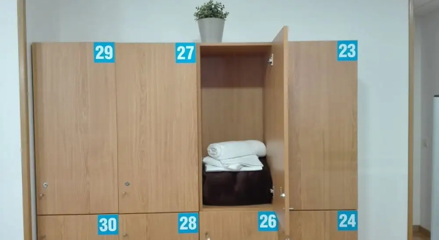 Кровать в общем номере Albergue Boente