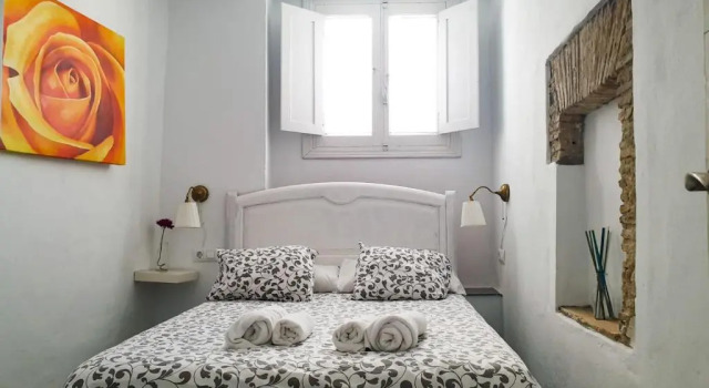 Casa Laura, Забронировать Отель Вехер-де-ла-Фронтера Коста-де-ла-Лус